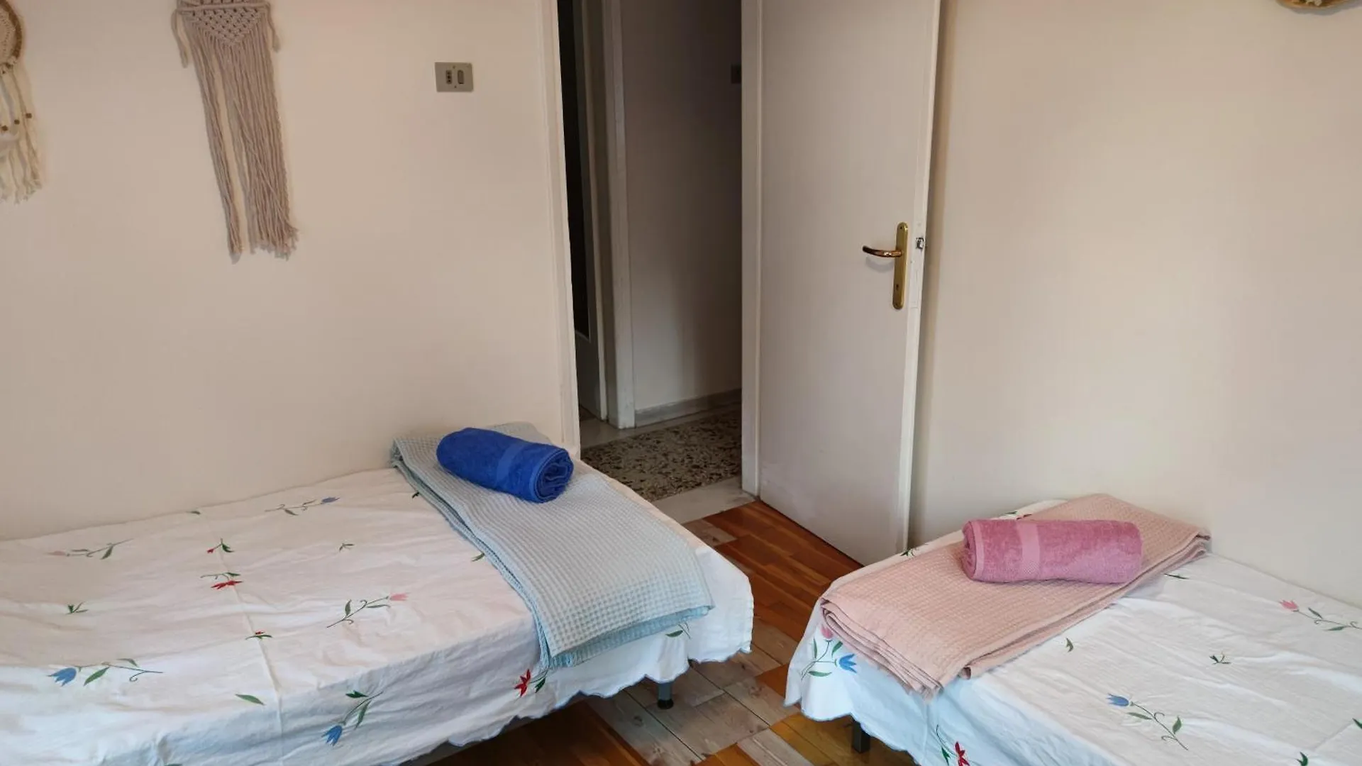 Thessaloniki Waterfront Apartment